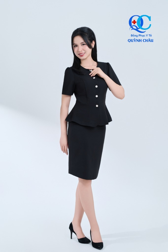 Dáng đứng nghiêng